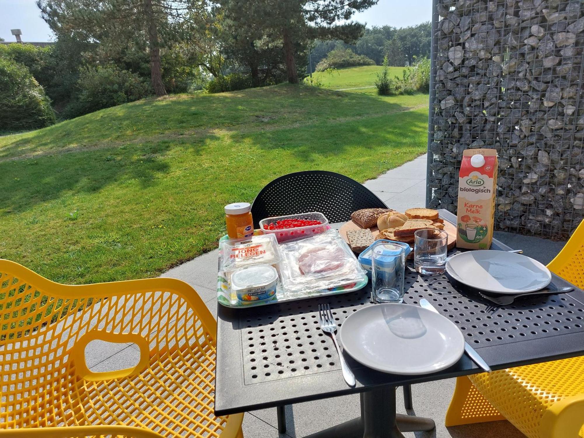 Aphrodite Met Zonnig Terras, Eigen Keuken, Verwarmd Hotel-Zwembad, Nabij Dorp, Duinen En Strand Hollum  Exteriör bild